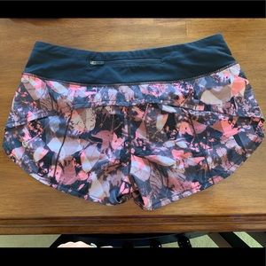 Lululemon Speed Shorts 2.5”